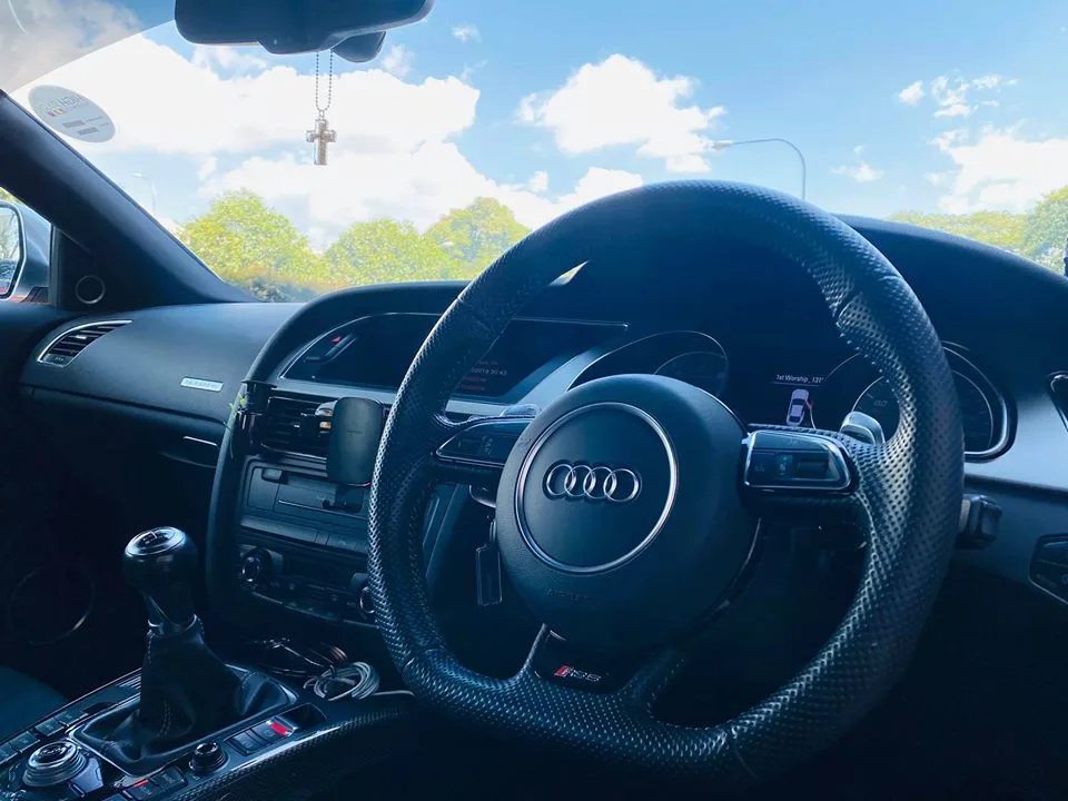 Audi S5 interior steering wheel and manual gearbox at Infratint Singapore