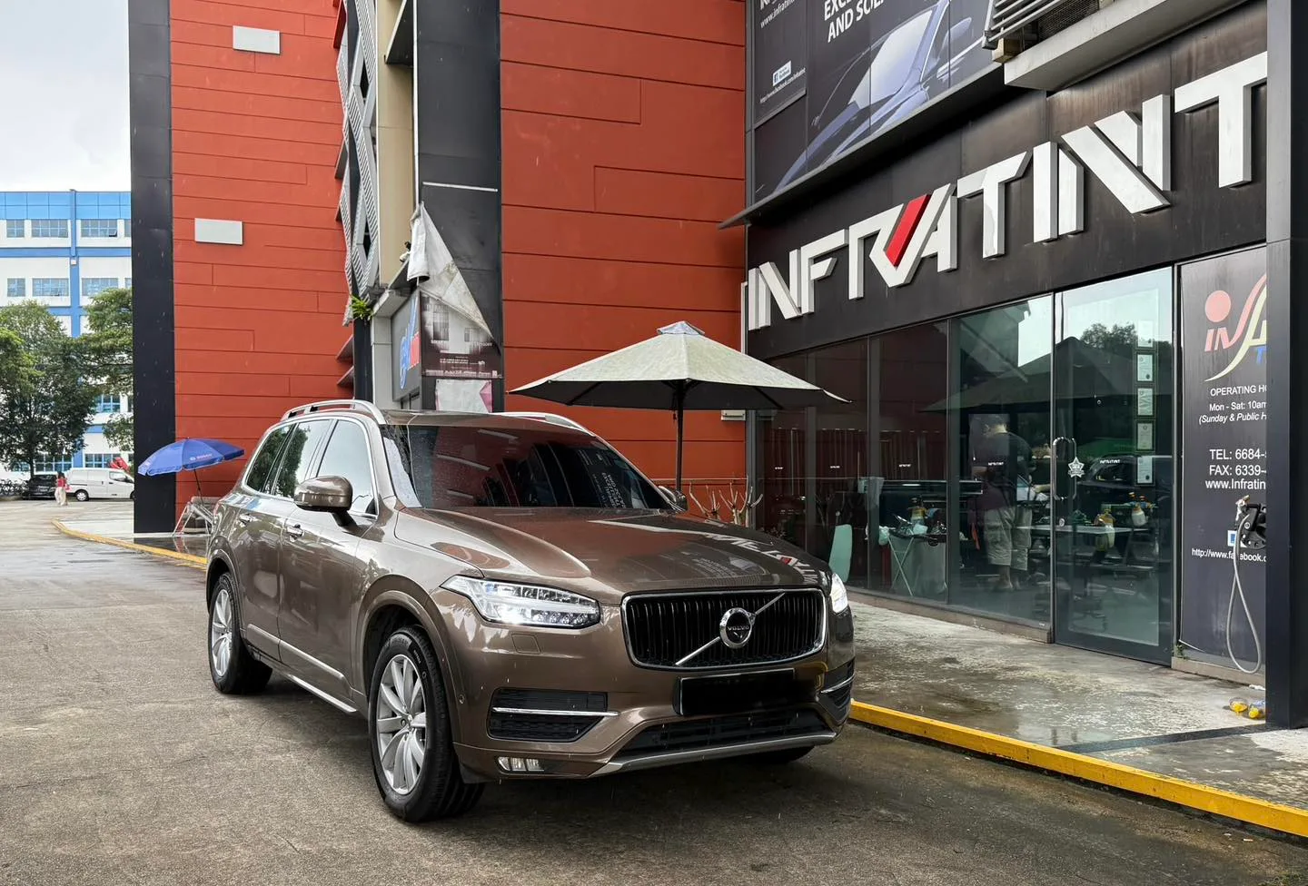 Tinted bronze Volvo XC90 front three-quarter view at Infratint Singapore