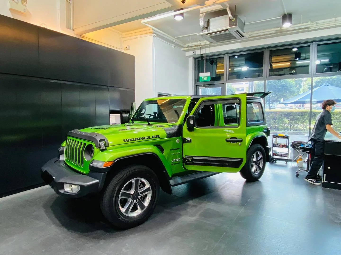 Green Jeep Wrangler side profile at Infratint Singapore window tinting