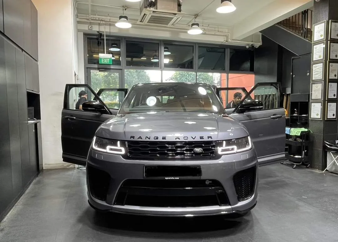 Grey Range Rover SVR front view inside the Infratint workshop