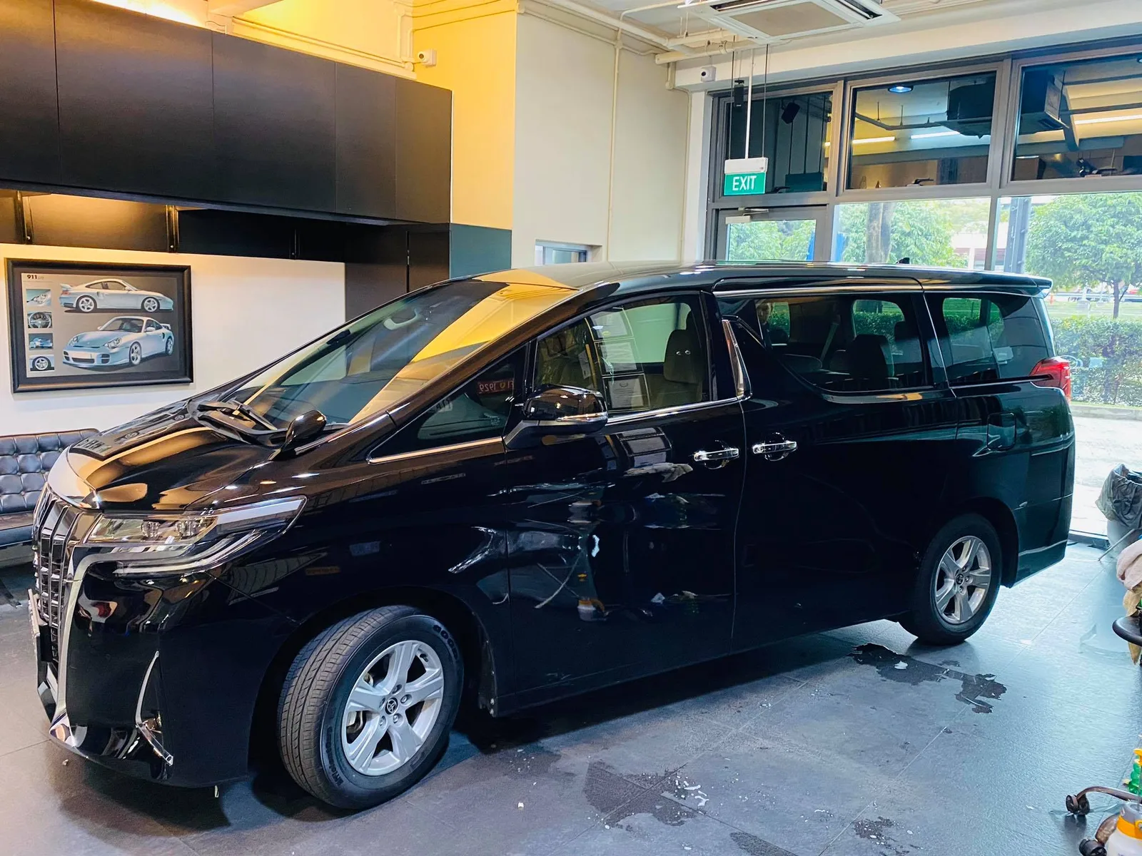 Black Toyota Alphard side profile with Platinum99 film at Infratint Singapore